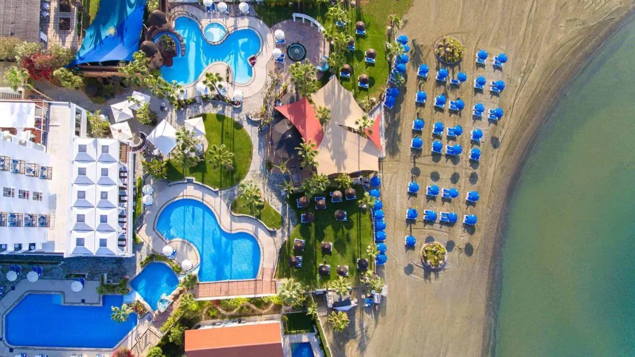 Cypr Larnaka Oroklini LORDOS BEACH HOTEL