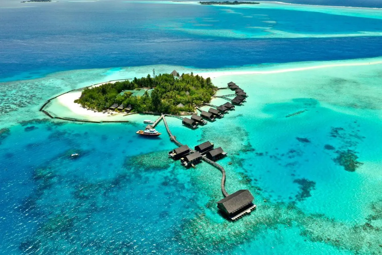 Malediwy Ari Atol Gangehi GANGEHI ISLAND RESORT