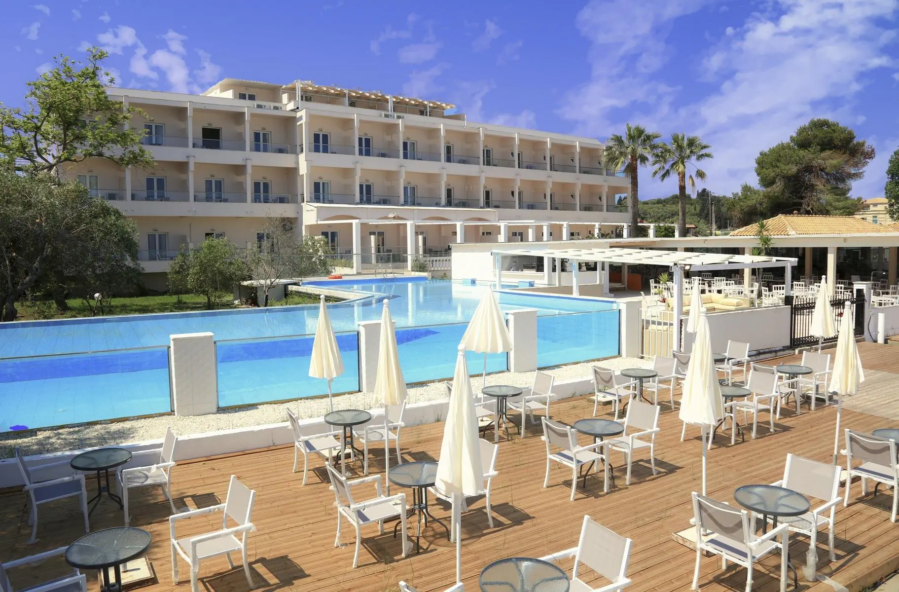 Grecja Korfu Kavos Cavomarina Beach Hotel