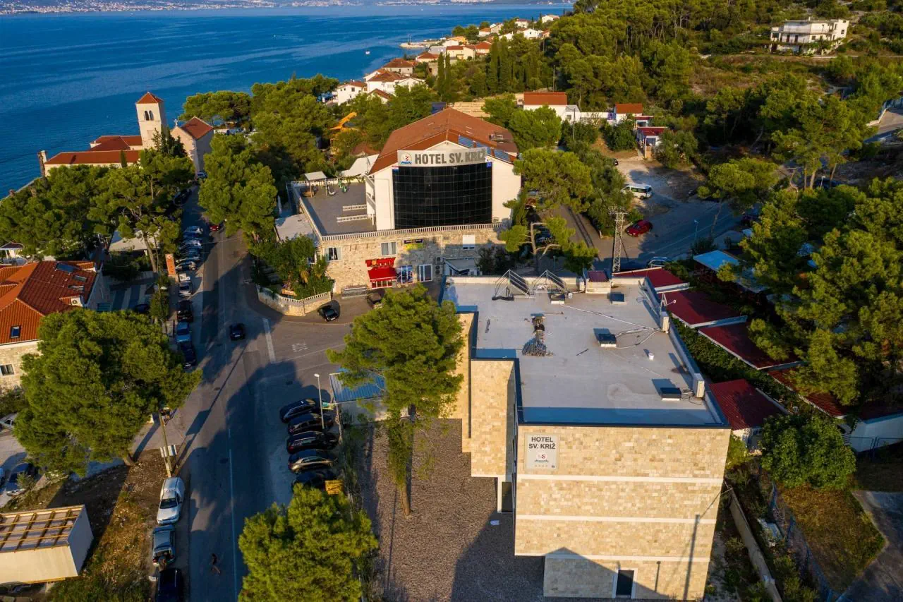 Chorwacja Wyspa Ciovo Arbanija Hotel Sveti Kriz