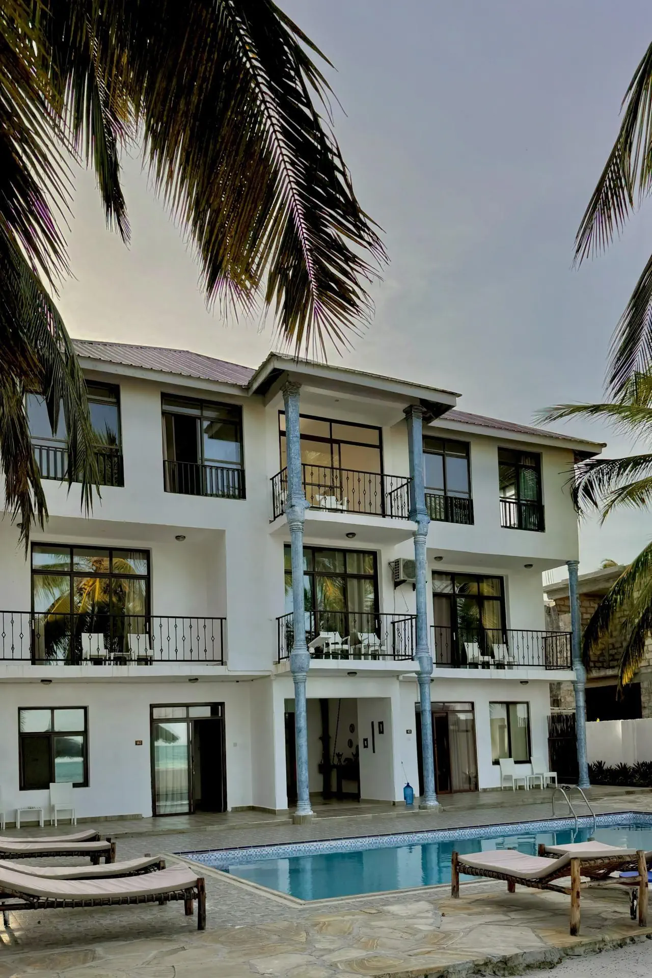 Tanzania Zanzibar Pwani Mchangani BIANCO AZZURRO HOTEL AND RESTAURANT