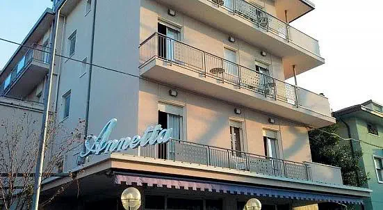 Włochy Riwiera Adriatycka Rimini Hotel Annetta