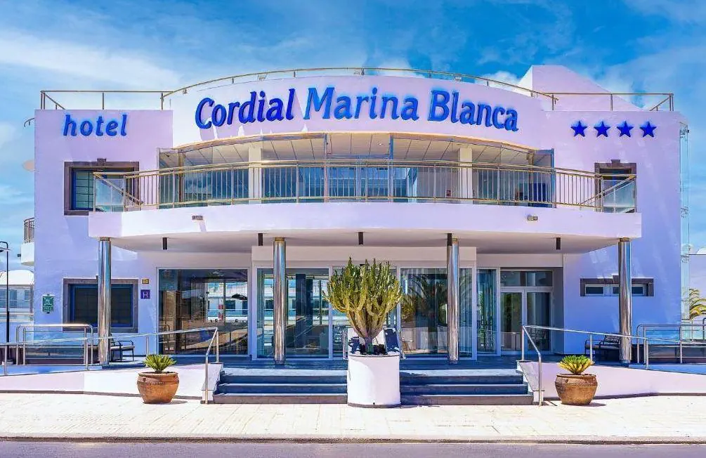 Hiszpania Lanzarote Playa Blanca Cordial Marina Blanca