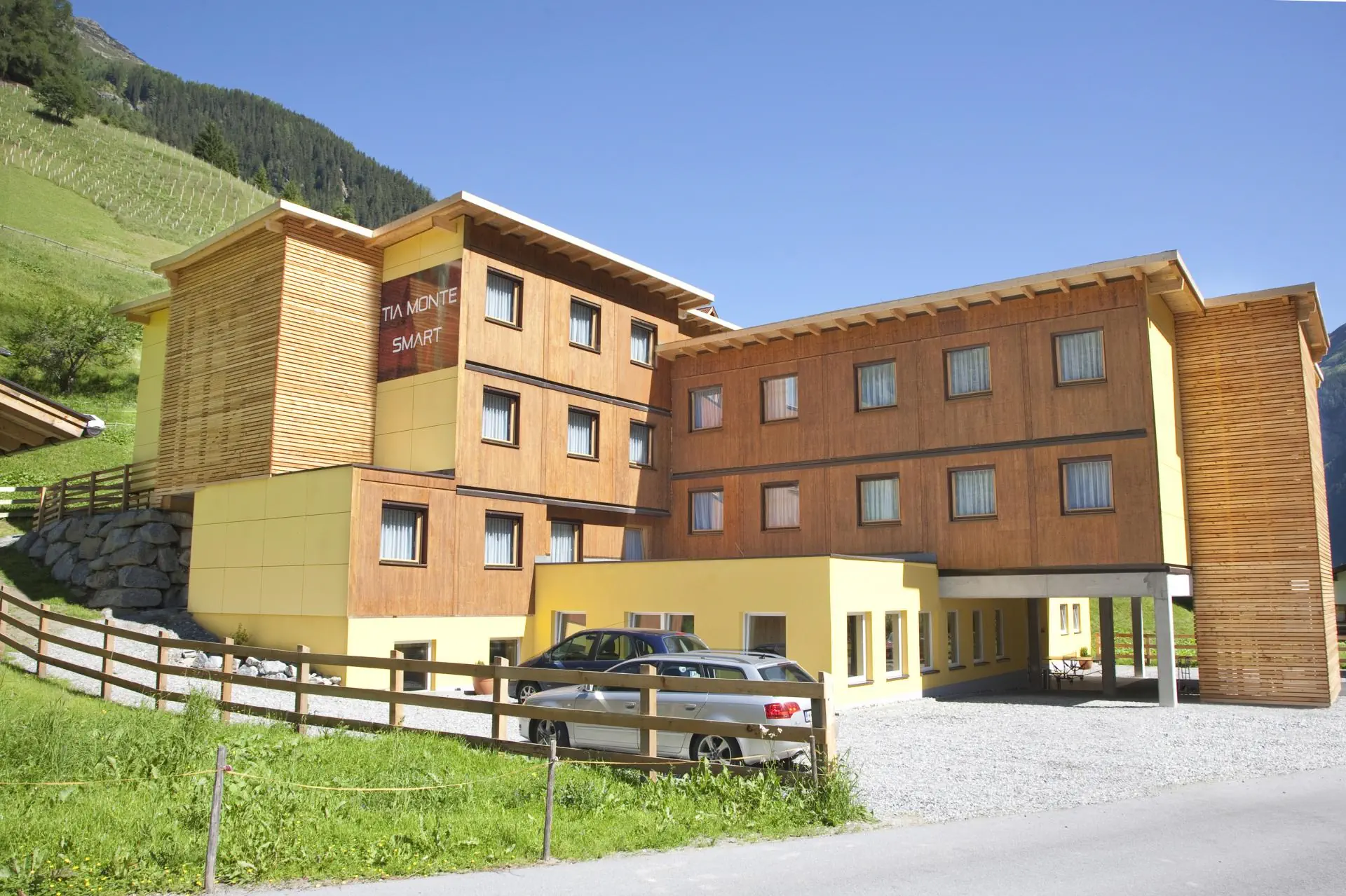 Austria Tyrol Feichten im Kaunertal Hotel Tia Smart Natur