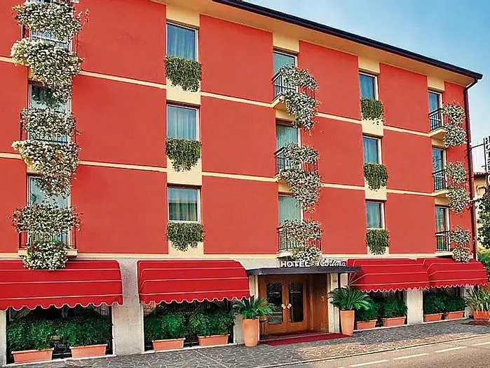 Włochy Jezioro Garda Garda Hotel Cortina