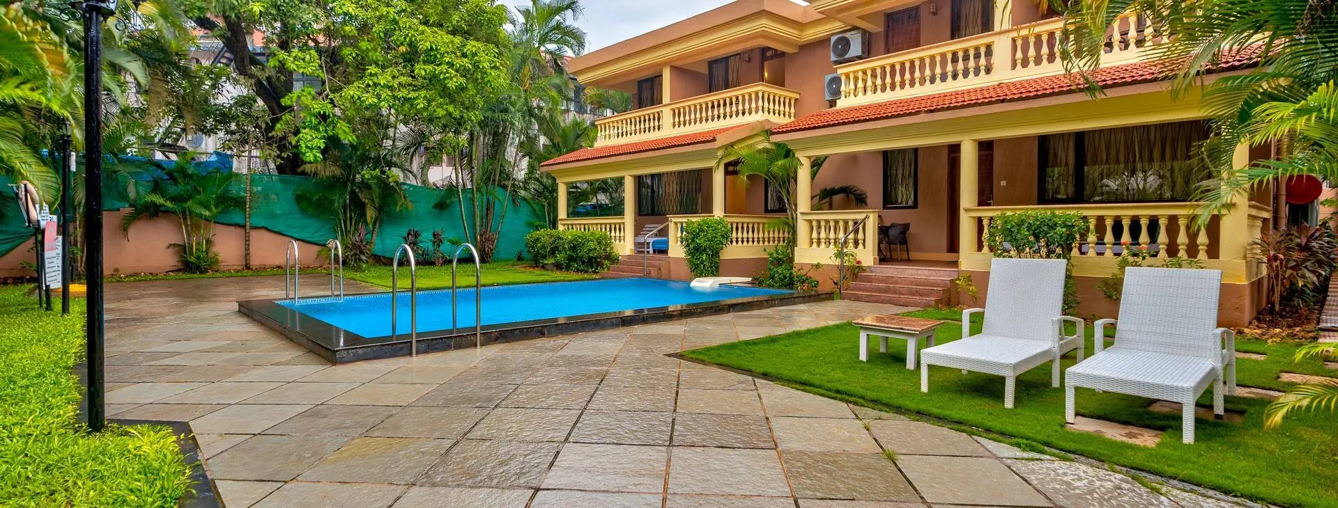 Indie Goa Candolim Beach De Mandarin Beach Resort Suites & Villas