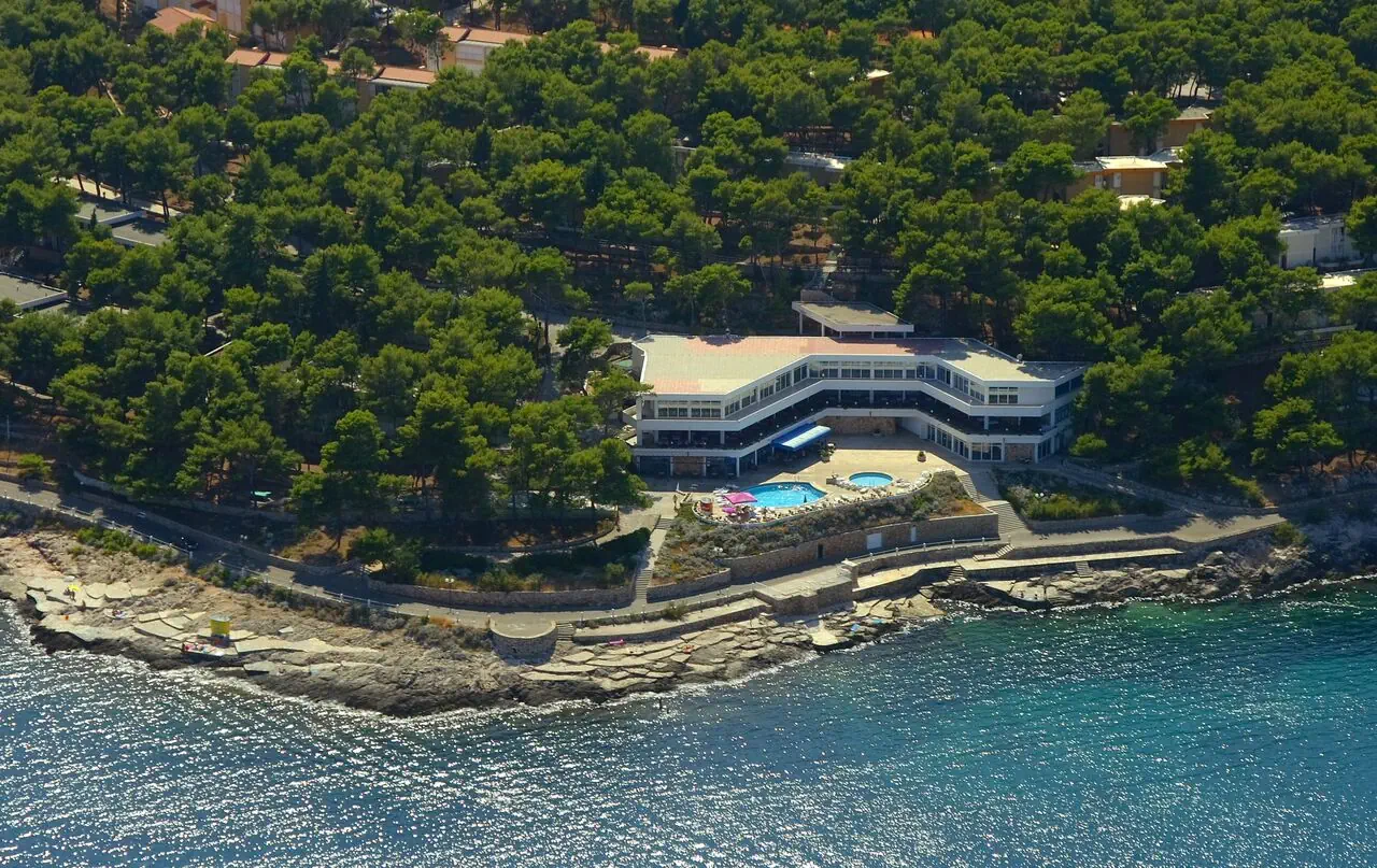 Chorwacja Wyspa Hvar Jelsa Hotel Fontana Resort***