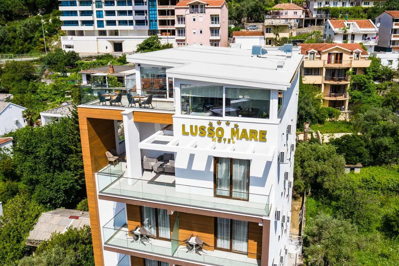Lusso Mare By Aycon