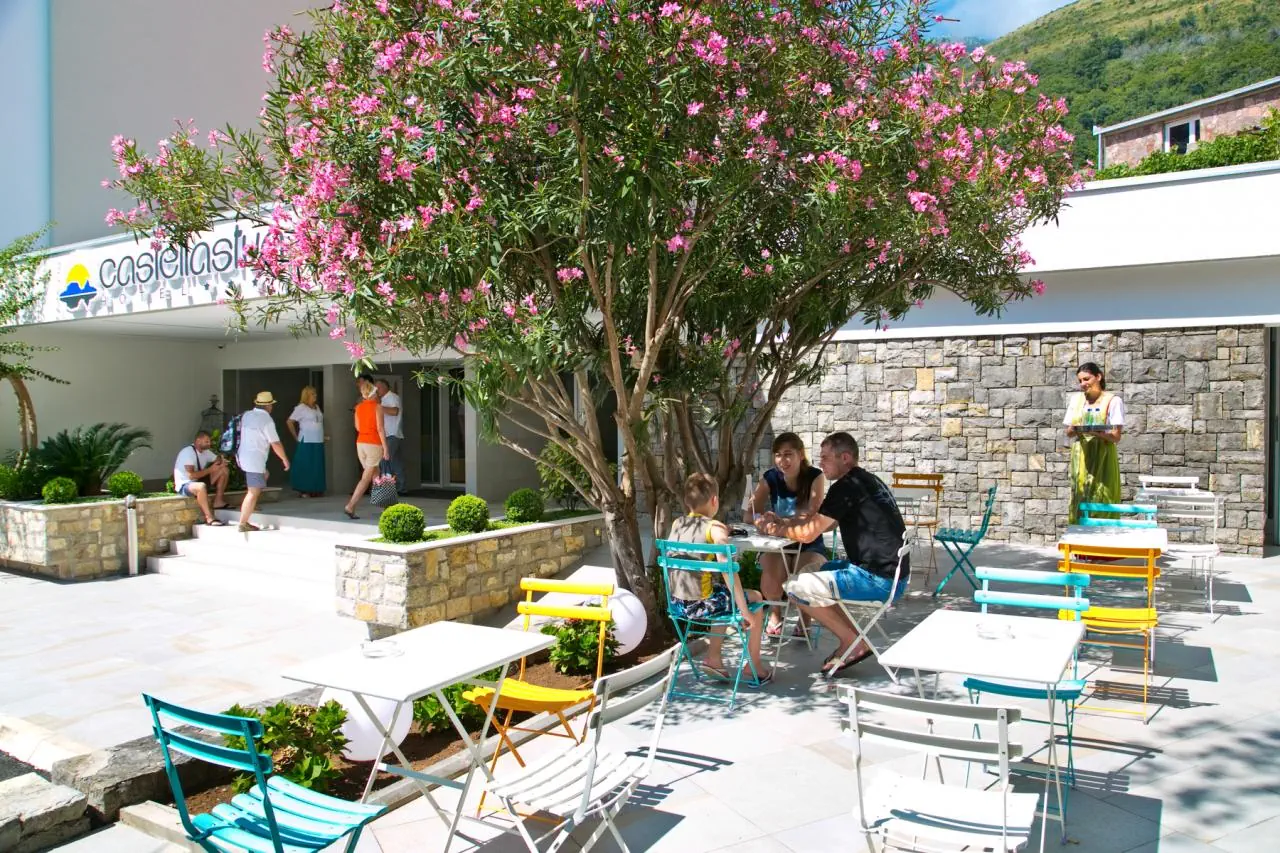 HOTEL Hotel Castellastva