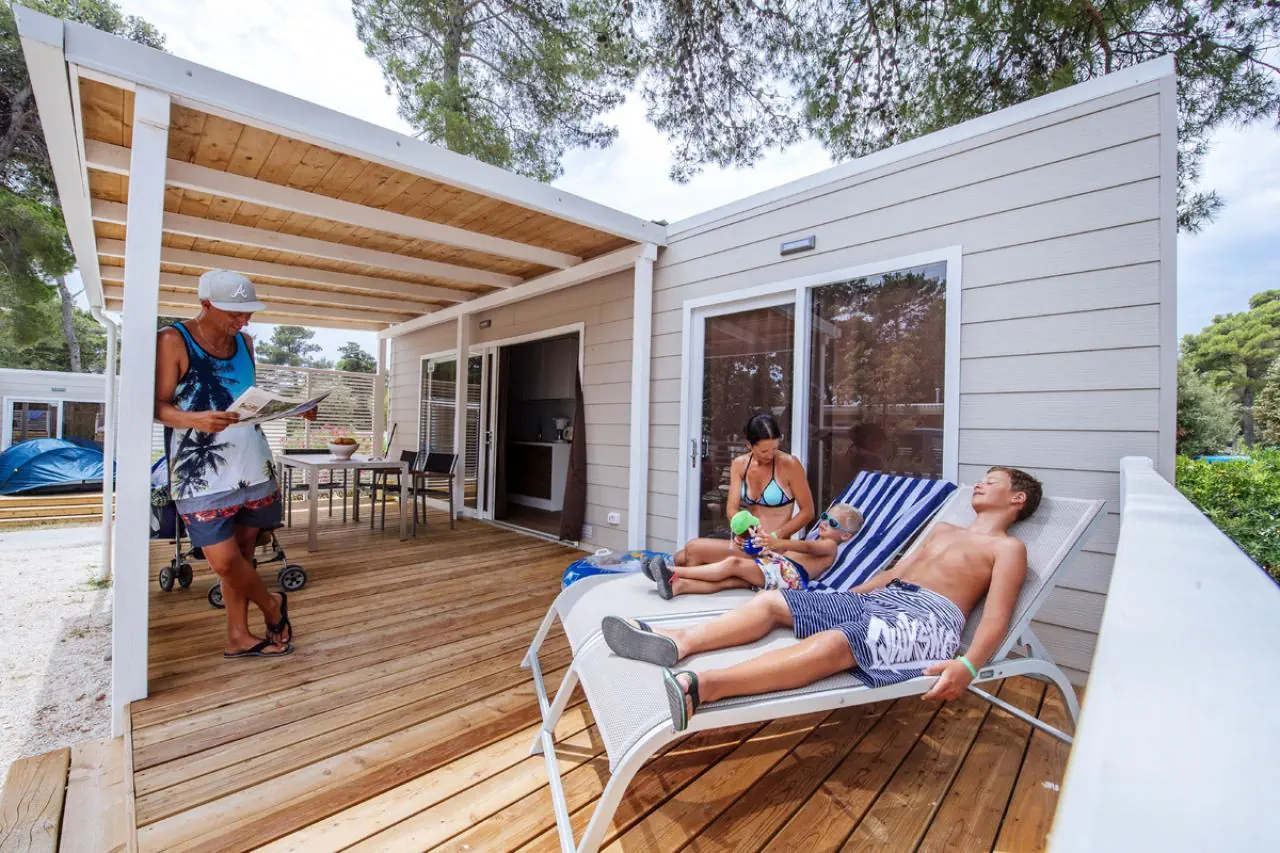 HOTEL Zaton Holiday Resort - Mobile Homes