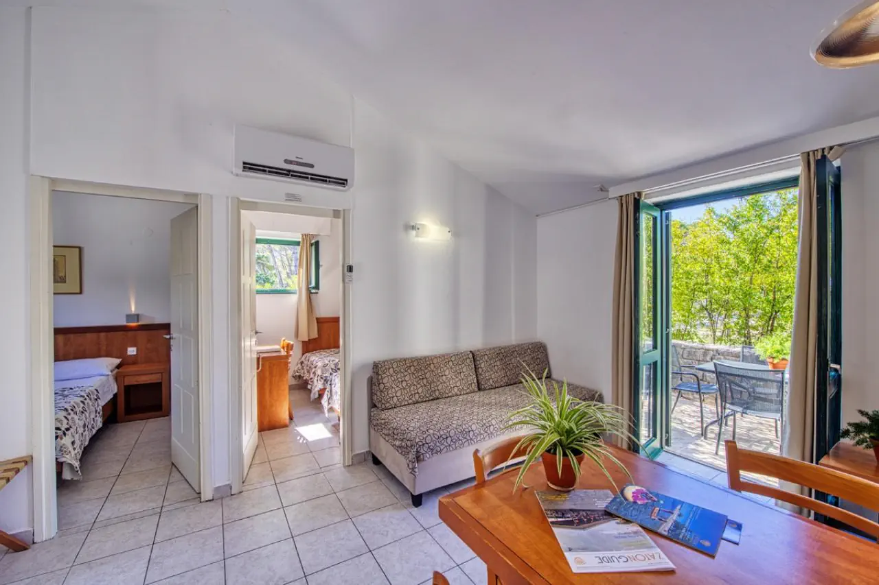 HOTEL Zaton Holiday Resort - Apartments
