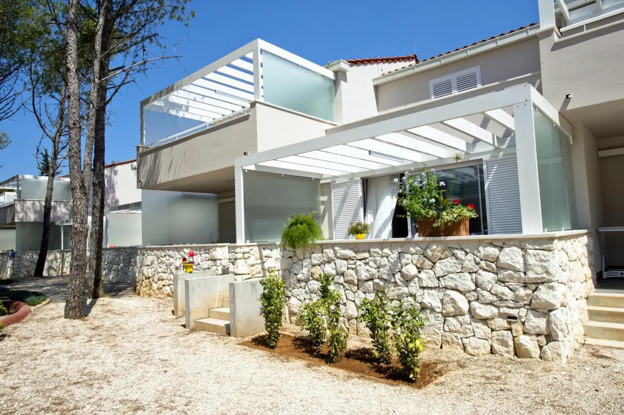 HOTEL Zaton Holiday Resort - Apartments