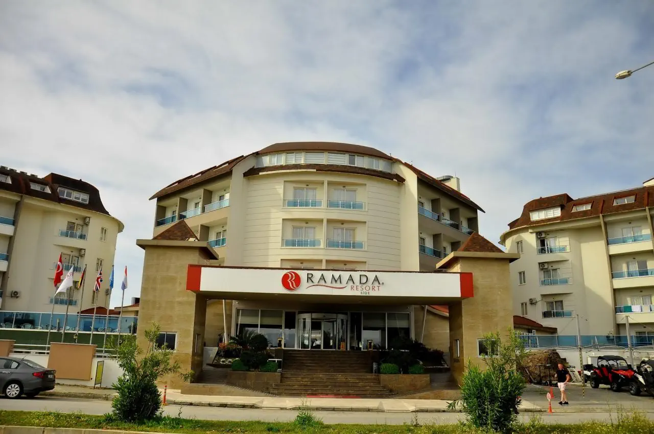 Ramada Resort By Wyndham Side - Side