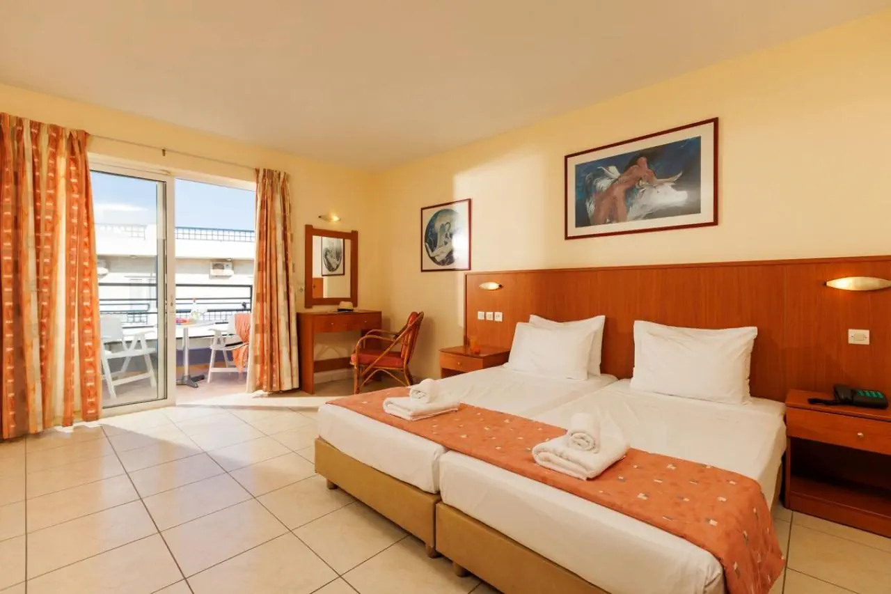 HOTEL Agrabella