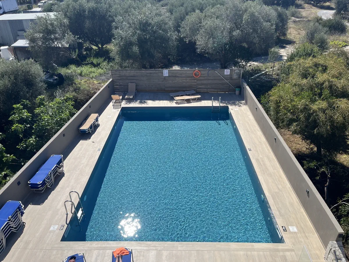 Acropolis Apts