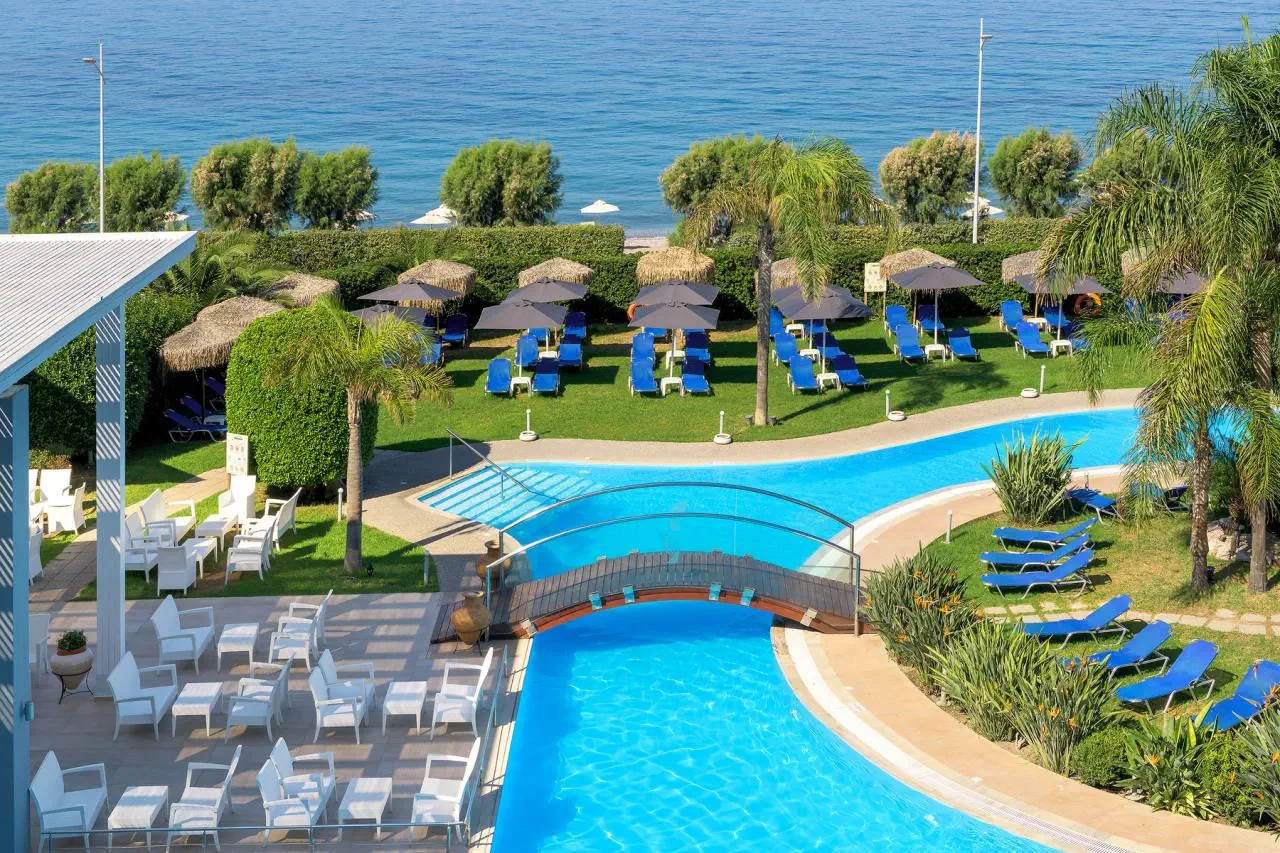 HOTEL Oceanis Beach