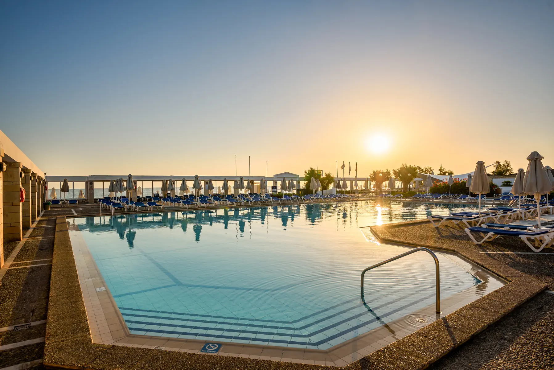 Annabelle Beach Resort (ex. AKS Annabelle Beach Resort) - zdjęcie 8