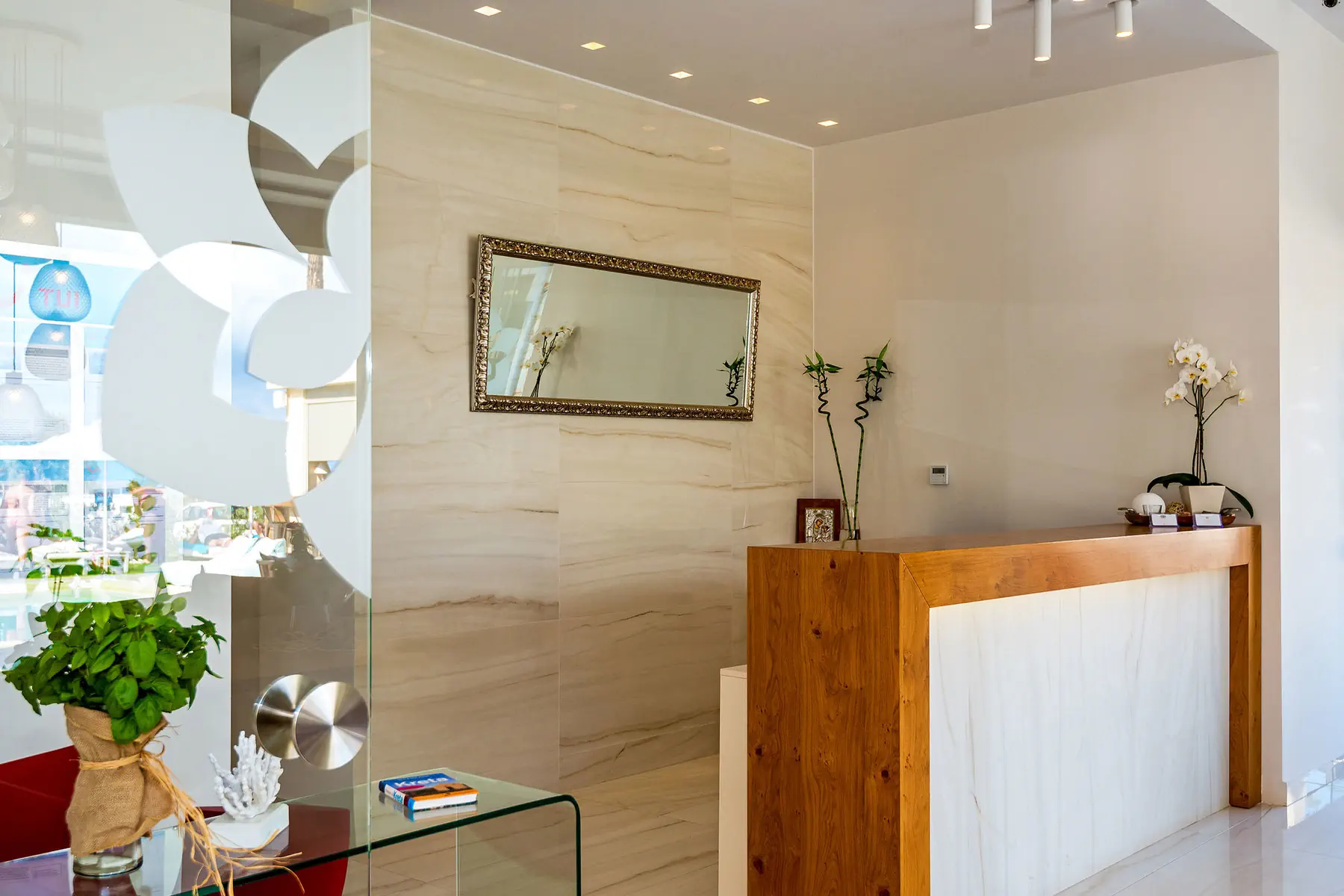 Airis Boutique & Suites - zdjęcie 9