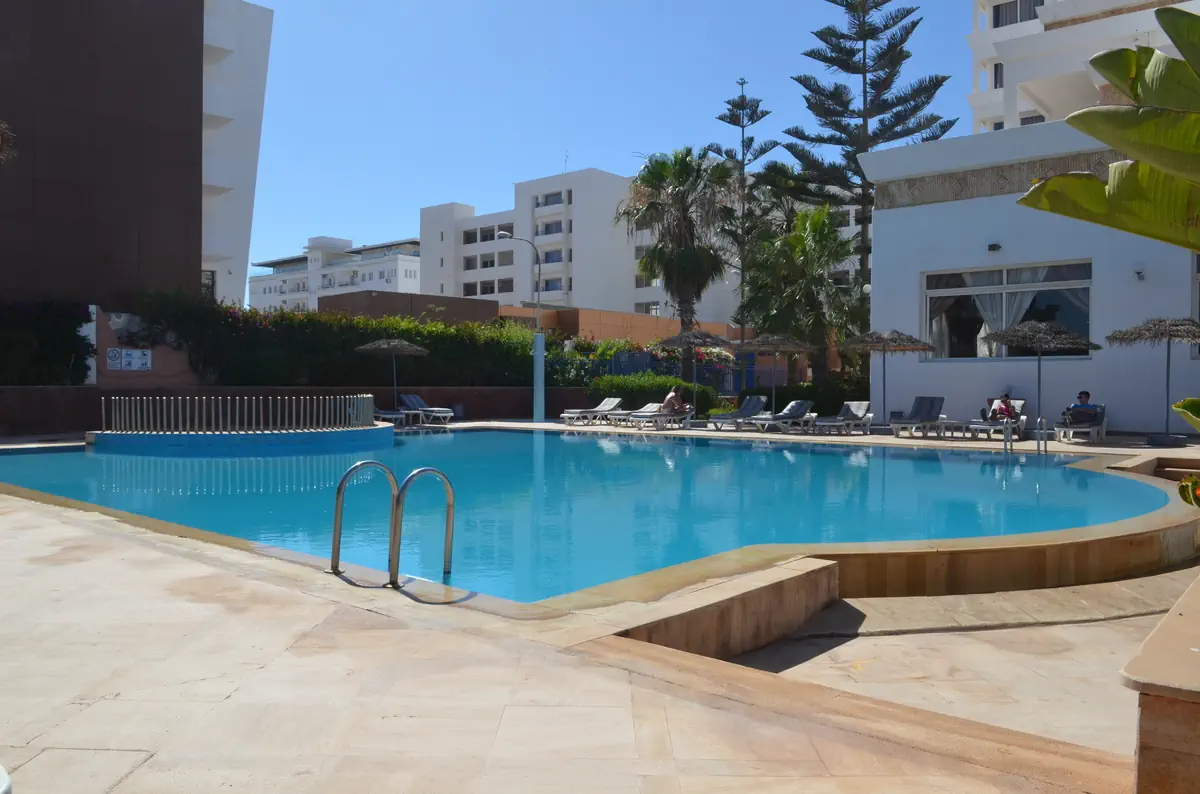 Intouriste Hotel & Suites