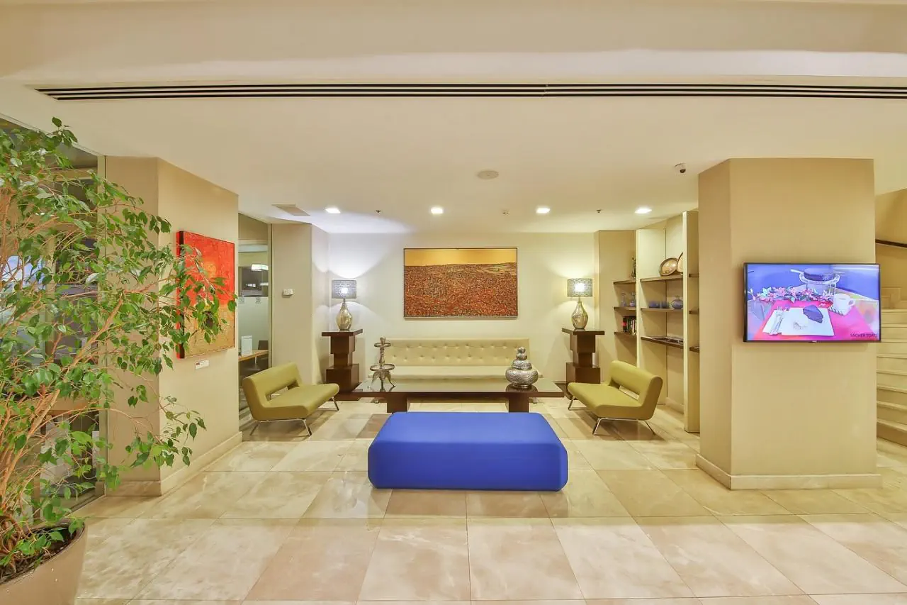 Ramada by Wyndham Istanbul Taksim - zdjęcie 17