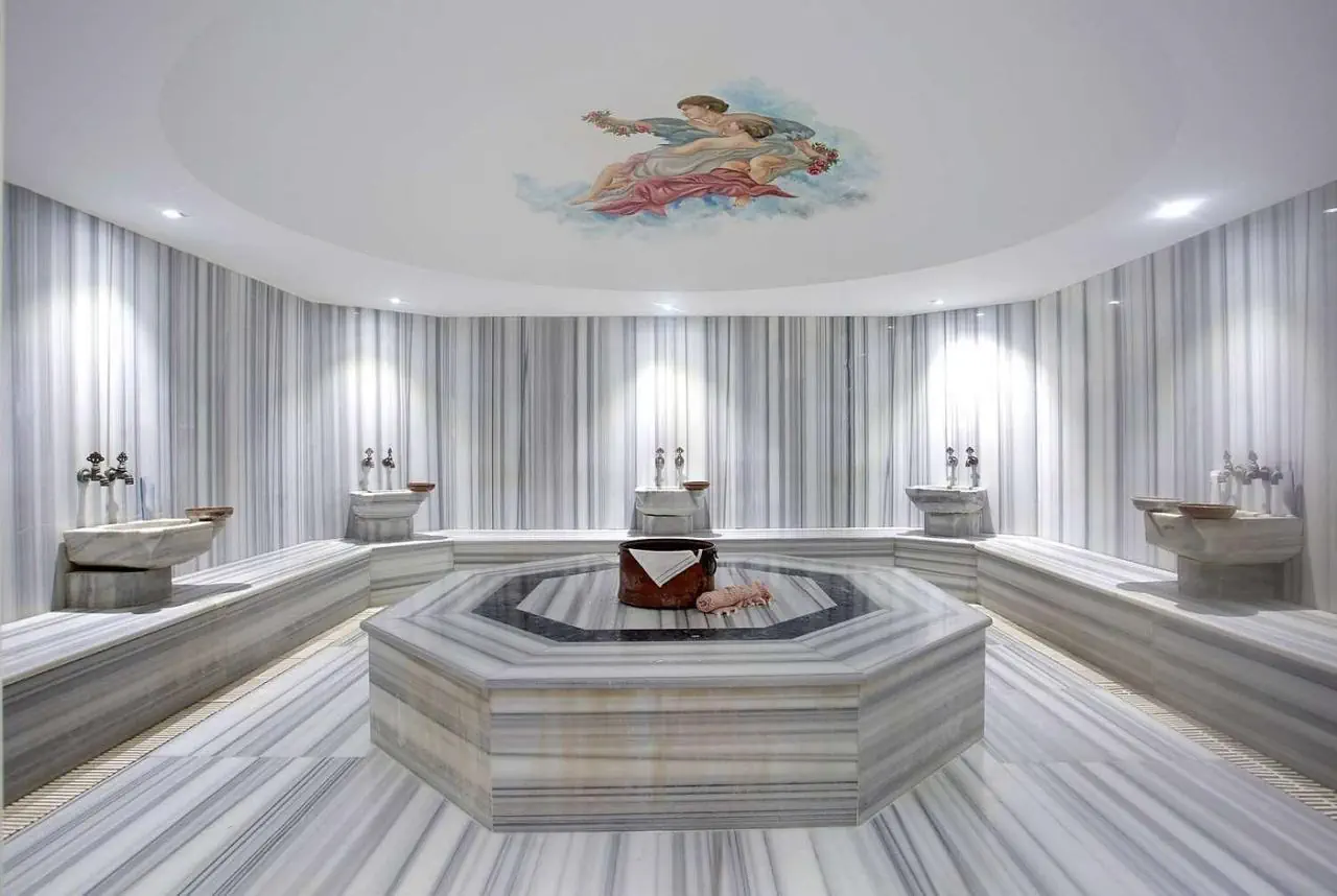 Ramada by Wyndham Istanbul Taksim - zdjęcie 12