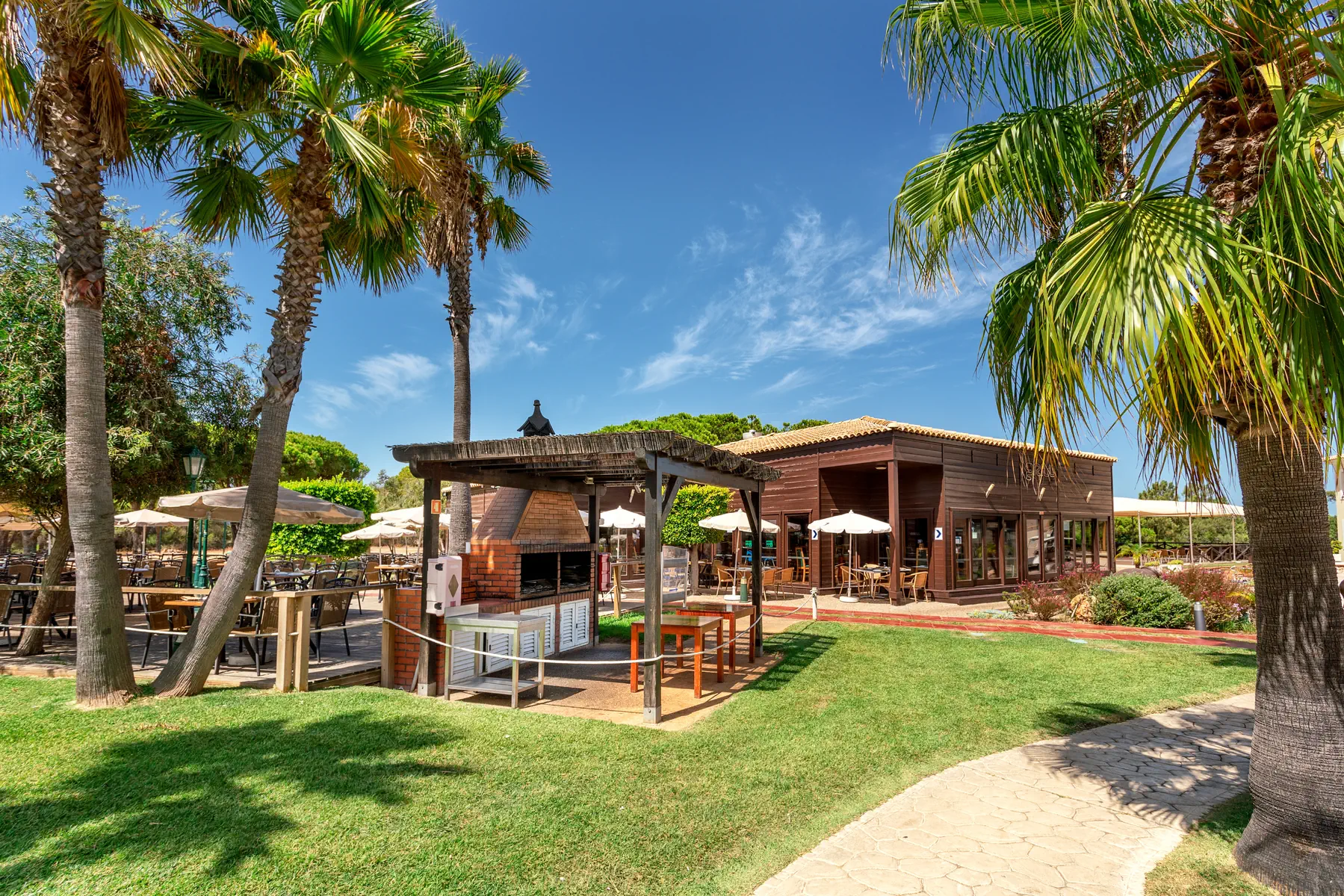Отель: Adriana Beach Resort