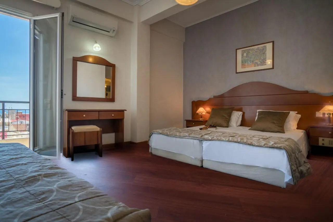 HOTEL Diana Hotel