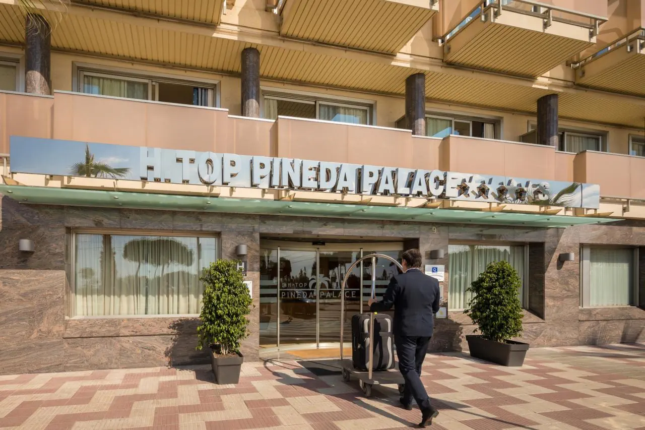 HOTEL HTop Pineda Palace
