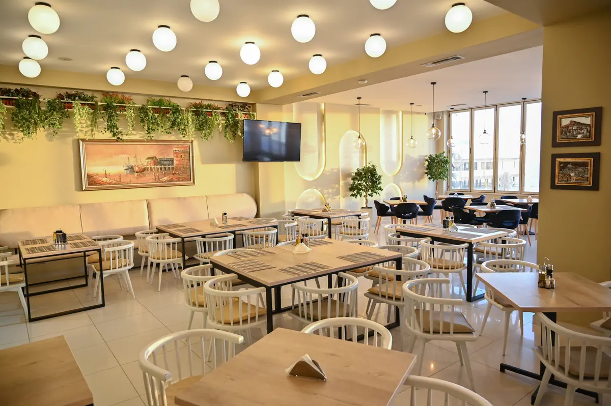 Zanzi Hotel