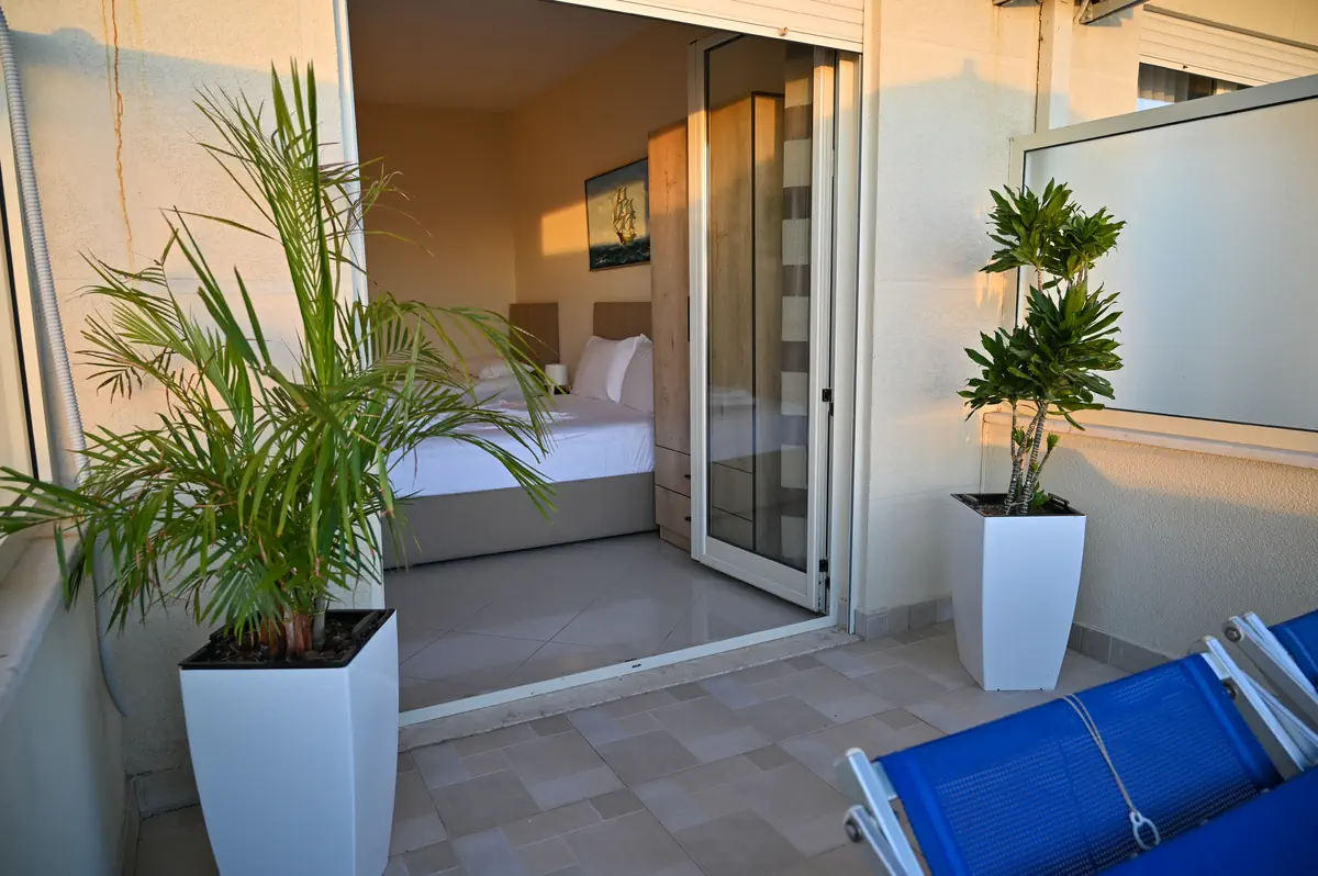 Zanzi Hotel