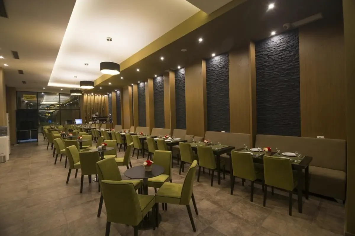 Sun Hotel