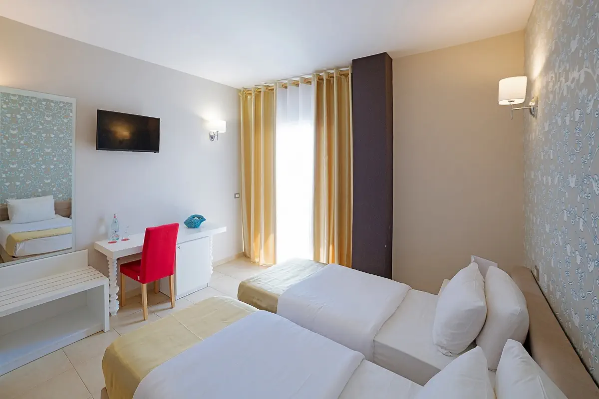 Sun Hotel