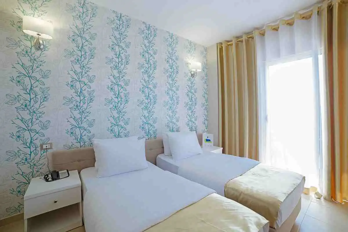 Sun Hotel