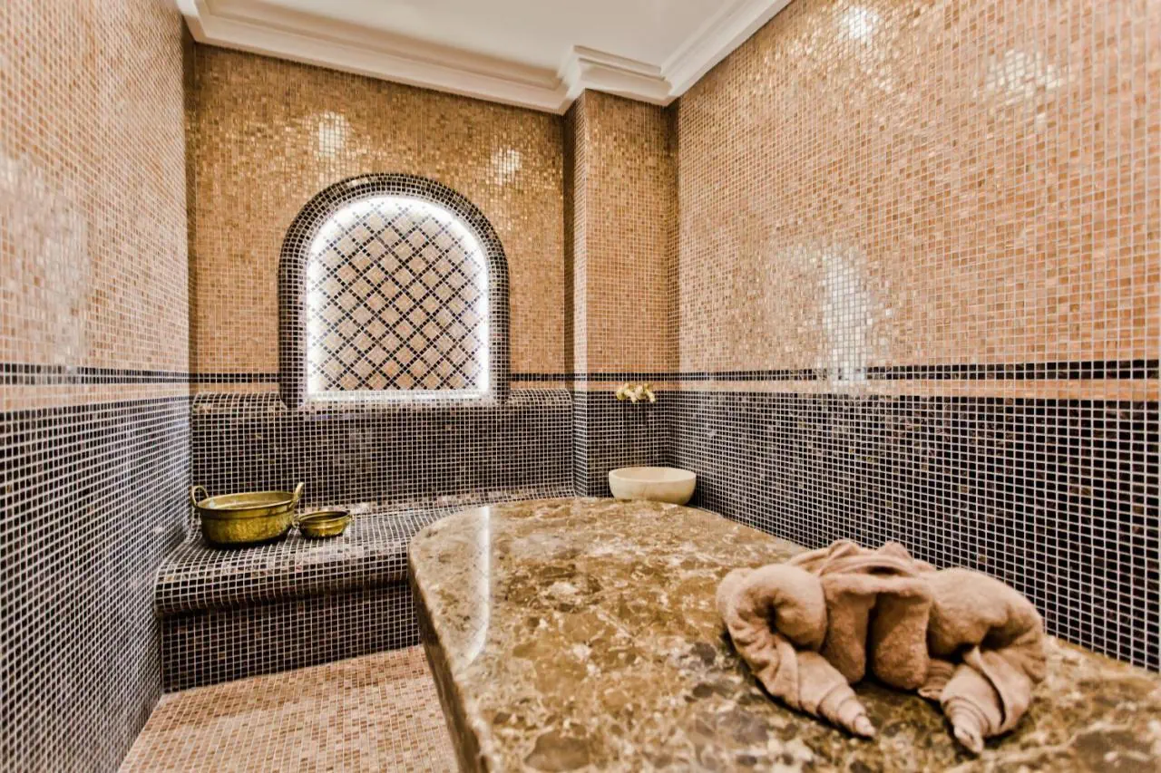 HOTEL Galeon Residence and SPA