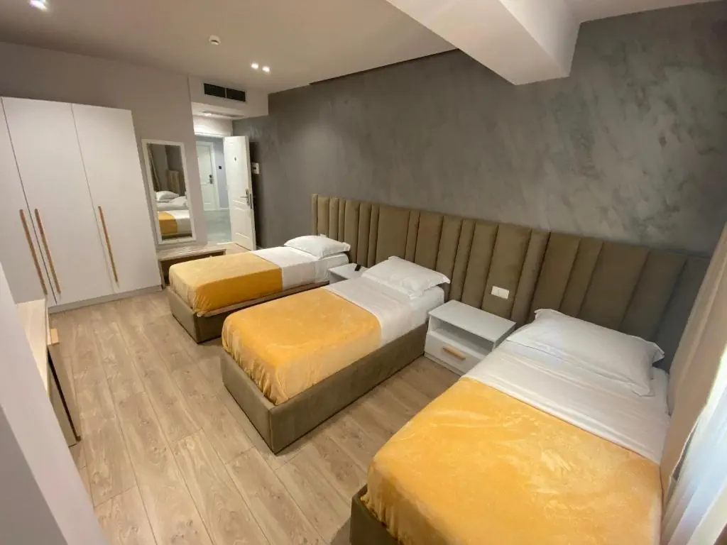 Alion 21 (Ex.Aldis Hotel)