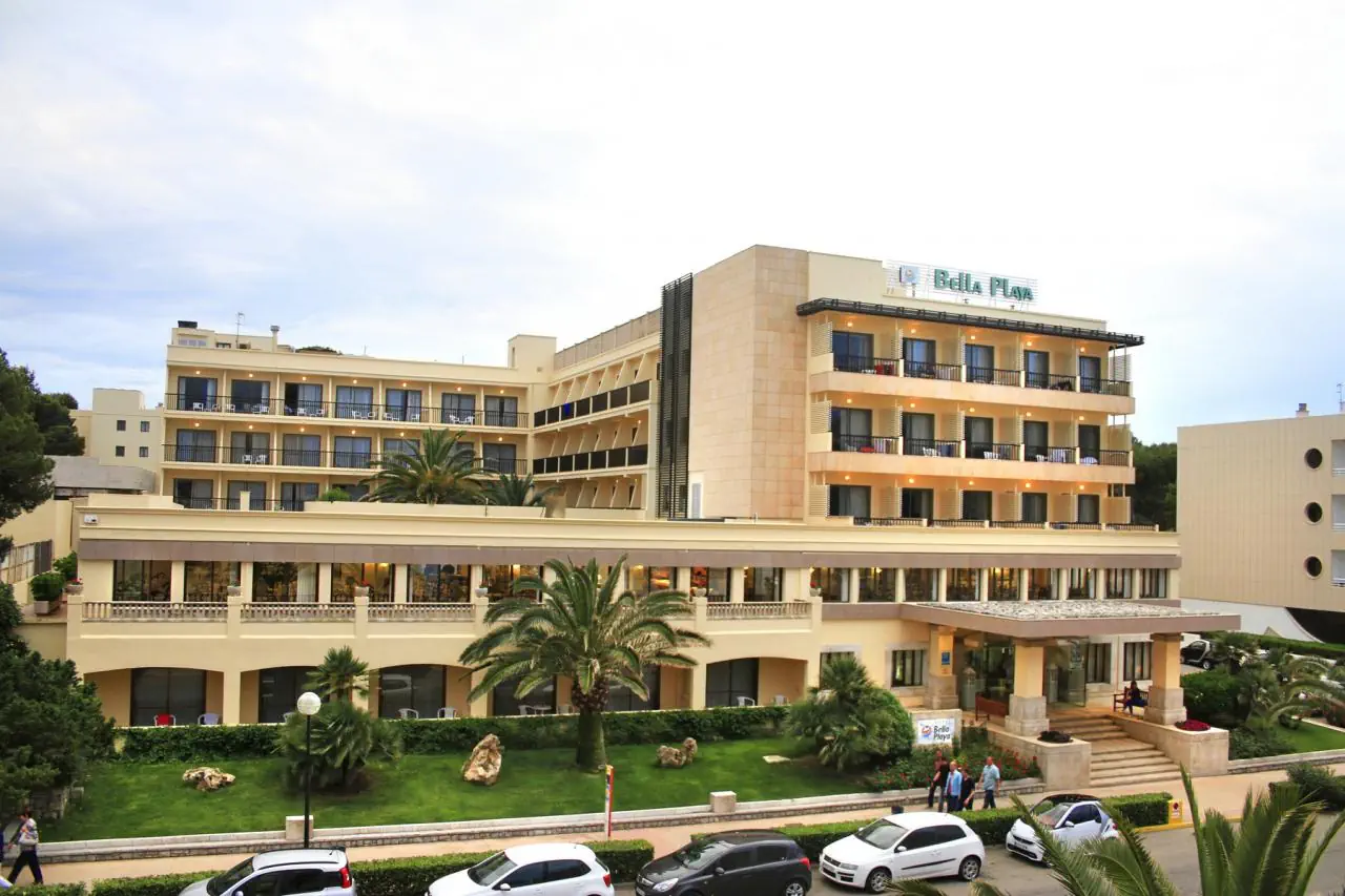 HOTEL Bella Playa & Spa Hotel