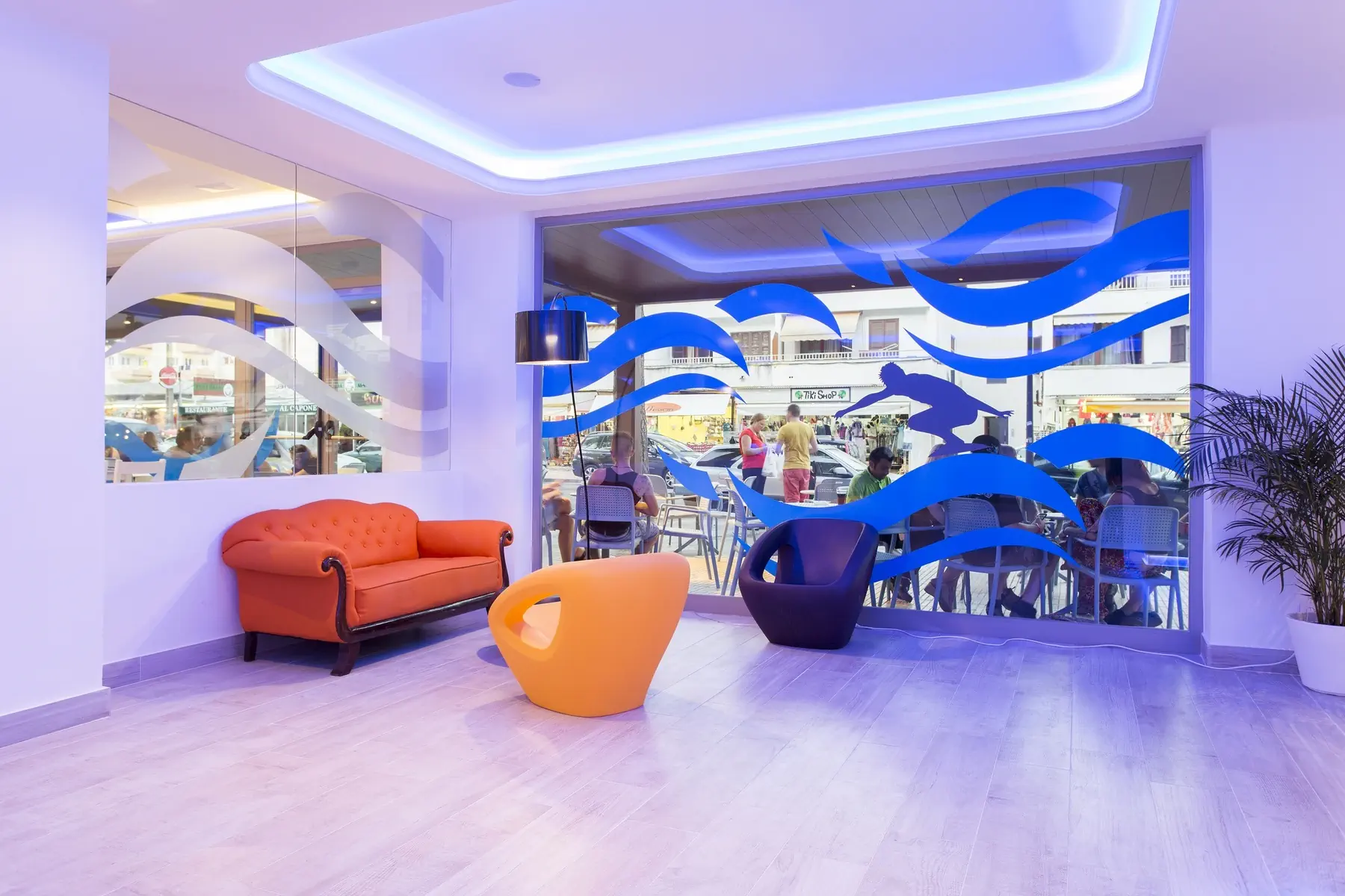 Guya Wave Hotel