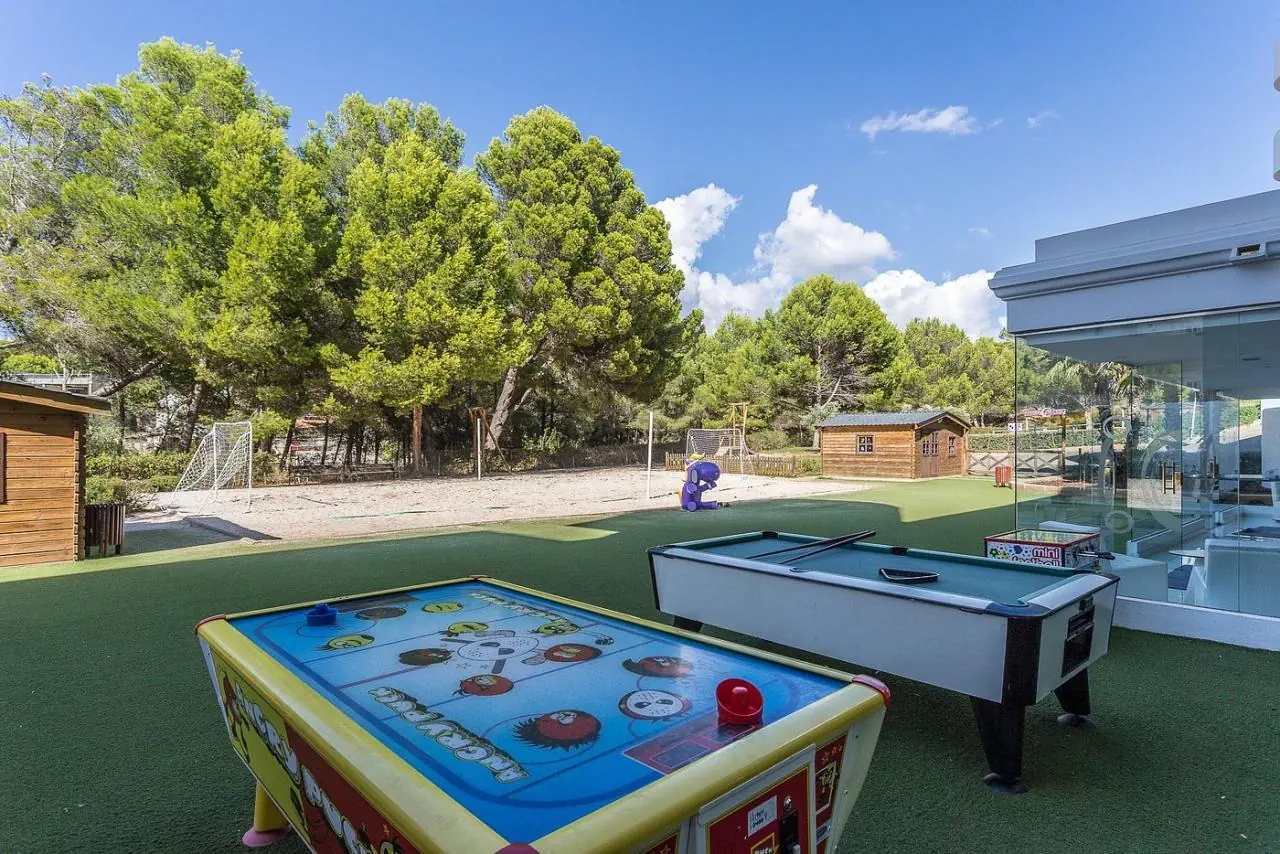 HOTEL FERGUS Style Cala Blanca Suites ****