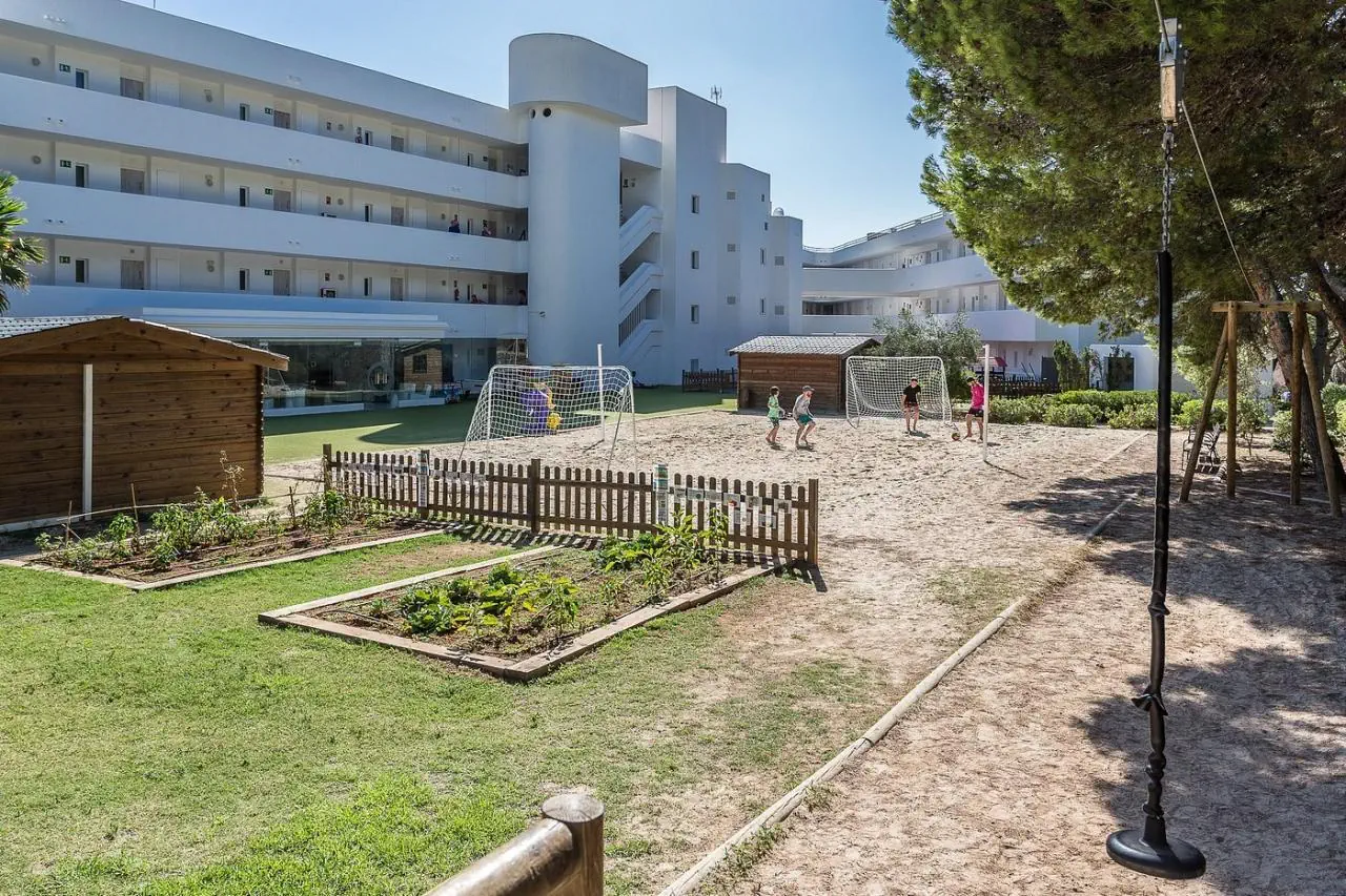 HOTEL FERGUS Style Cala Blanca Suites ****
