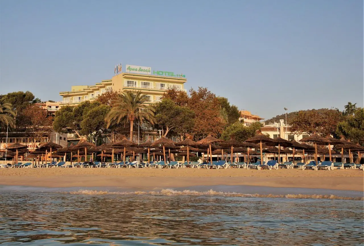Hotel Agua Beach
