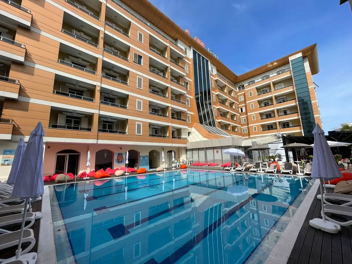 AMH Hotel