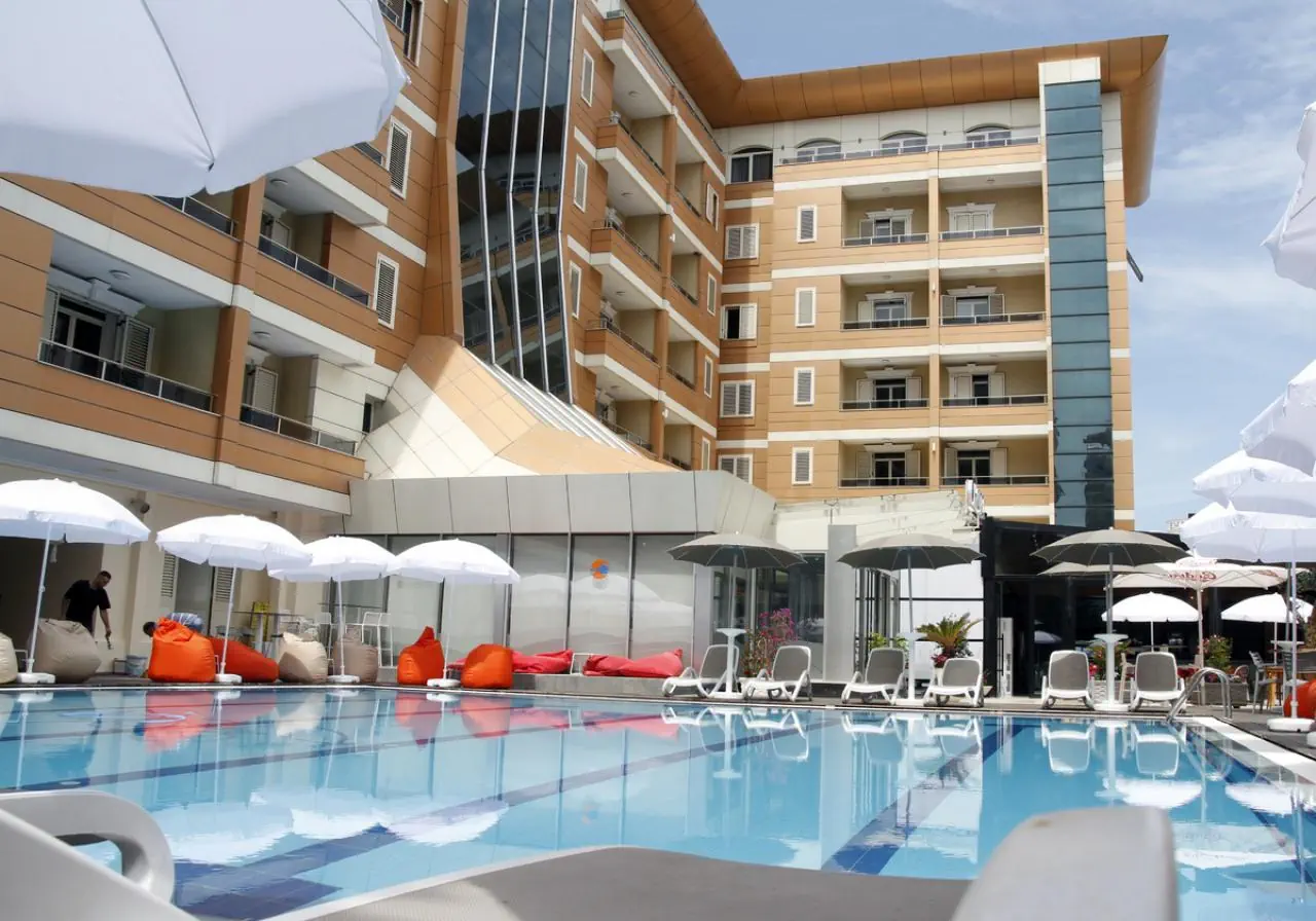 HOTEL AMH Hotel
