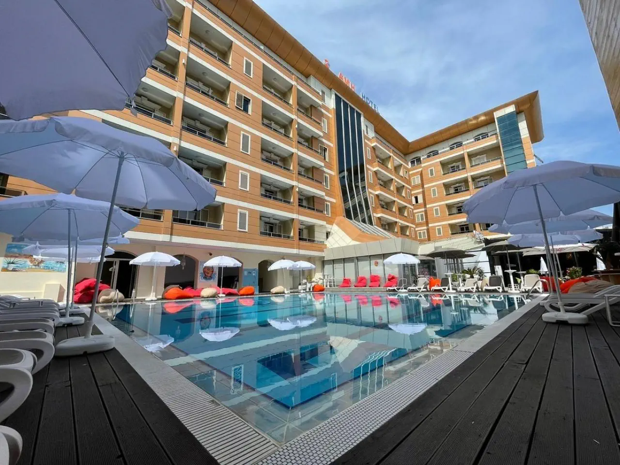 HOTEL AMH Hotel