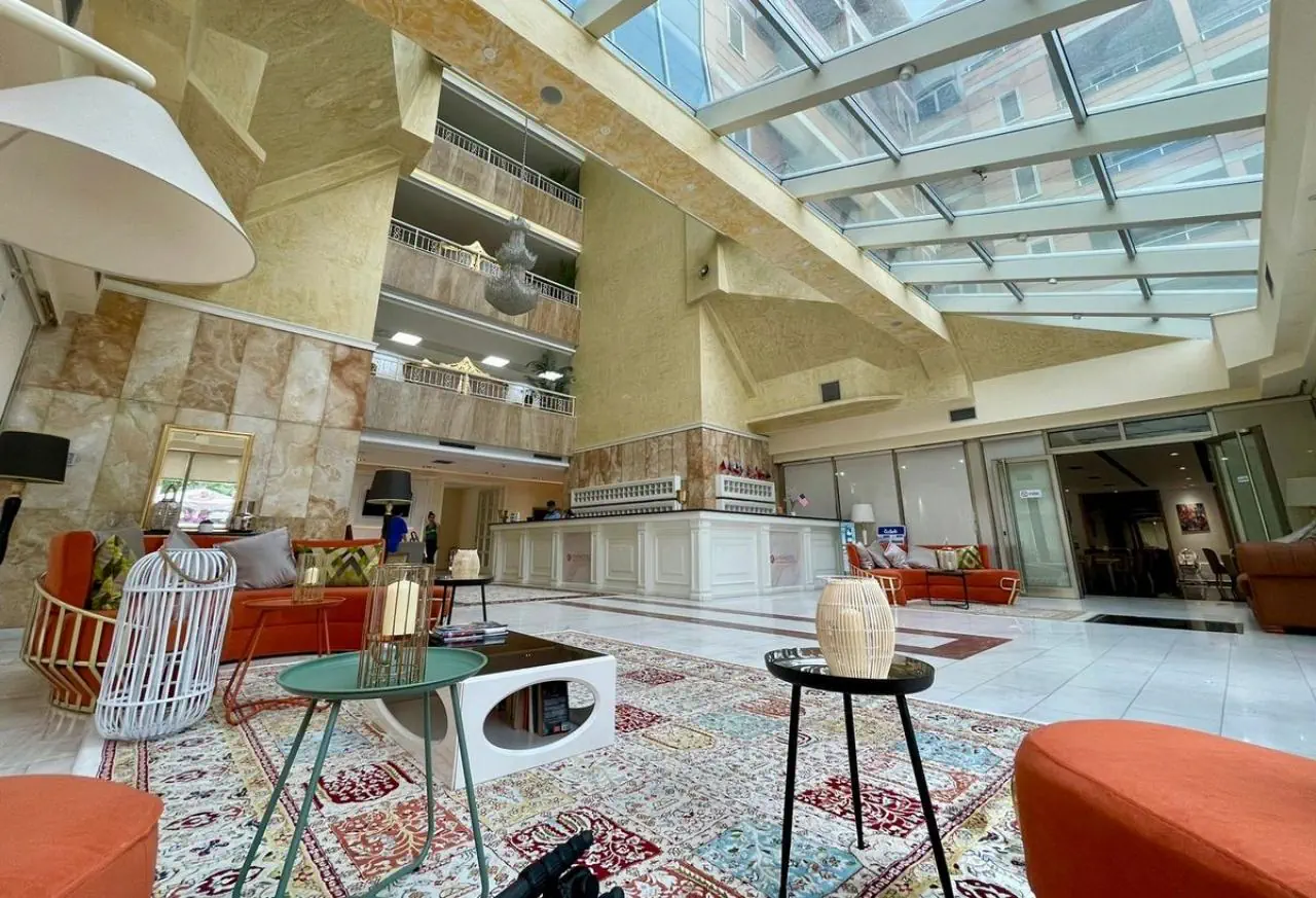 HOTEL AMH Hotel