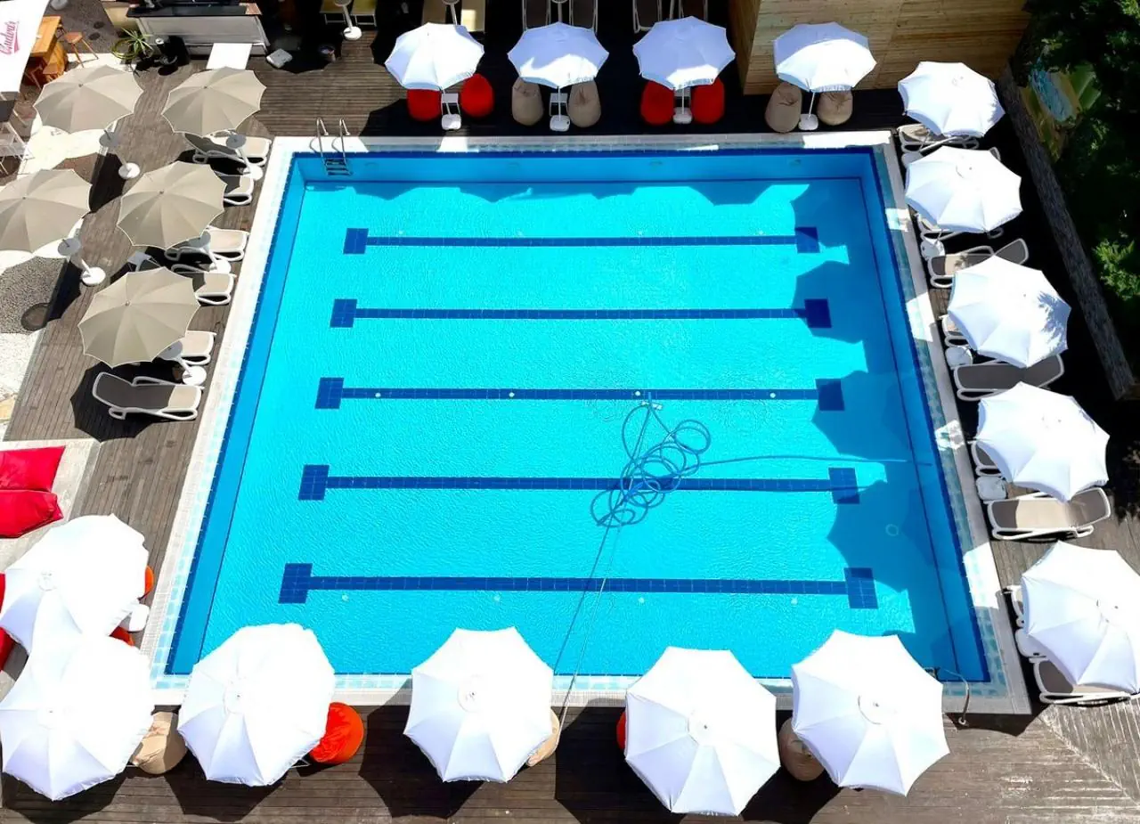 HOTEL AMH Hotel