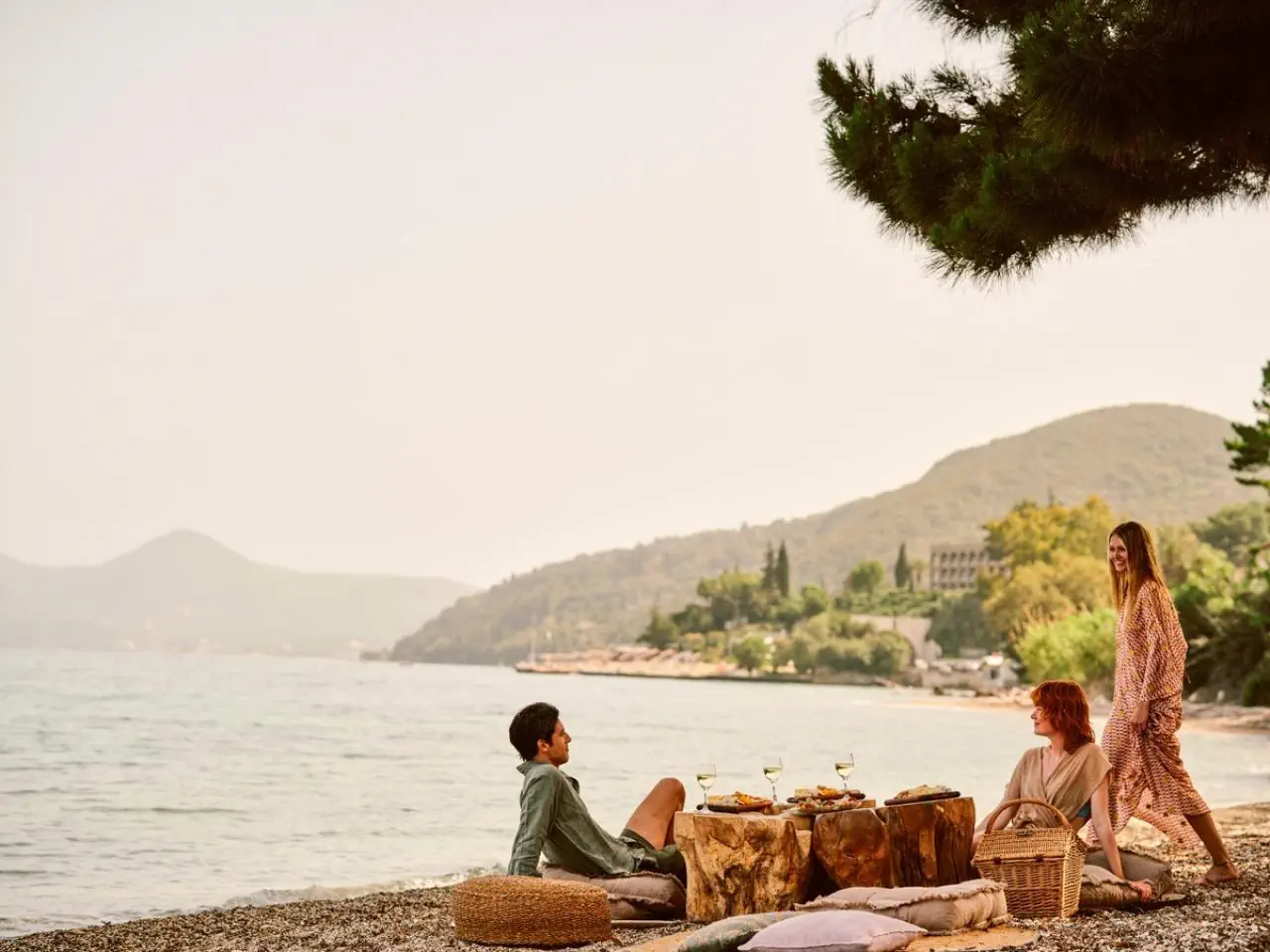 HOTEL Avali, Mar-Bella Collection