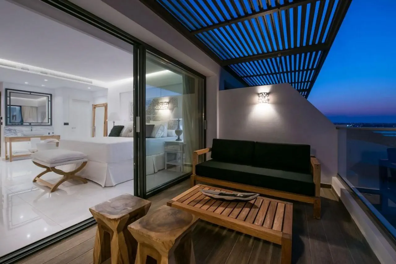 HOTEL Abaton Island Resort and Spa