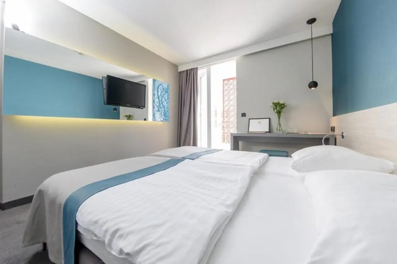 HOTEL Hotel Kolovare