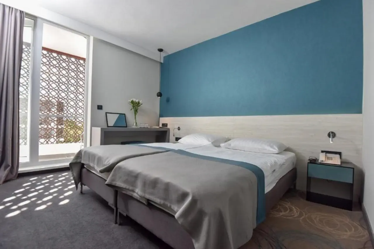 HOTEL Hotel Kolovare