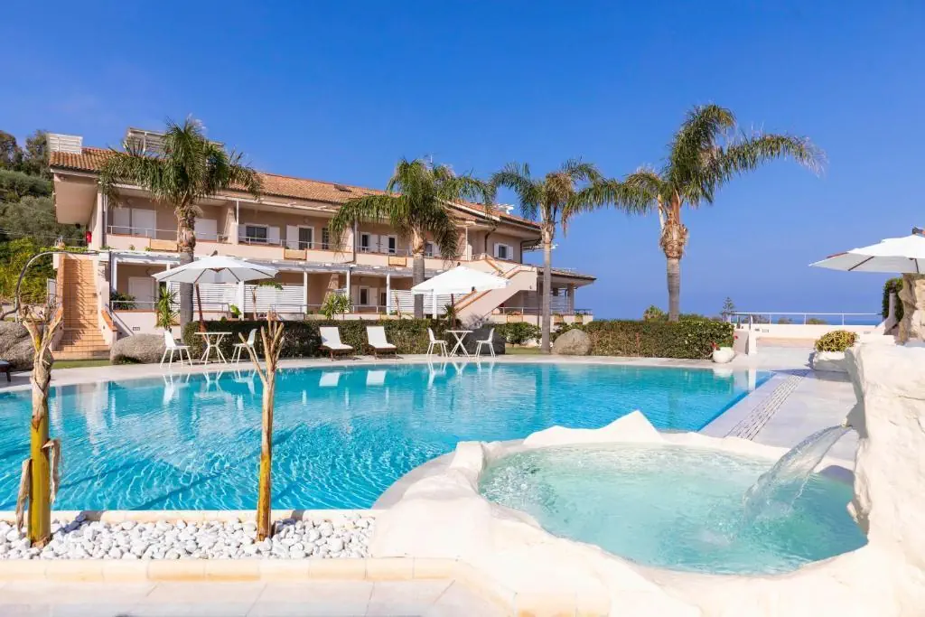 HOTEL L'Arcobaleno Resort